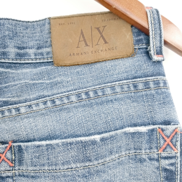Armani Exchange 31 Short Embroidered Pocket Jean - Picture 11 of 14